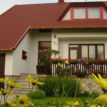 Apartman Ilike بالاتونفوريد الغرفة الصورة